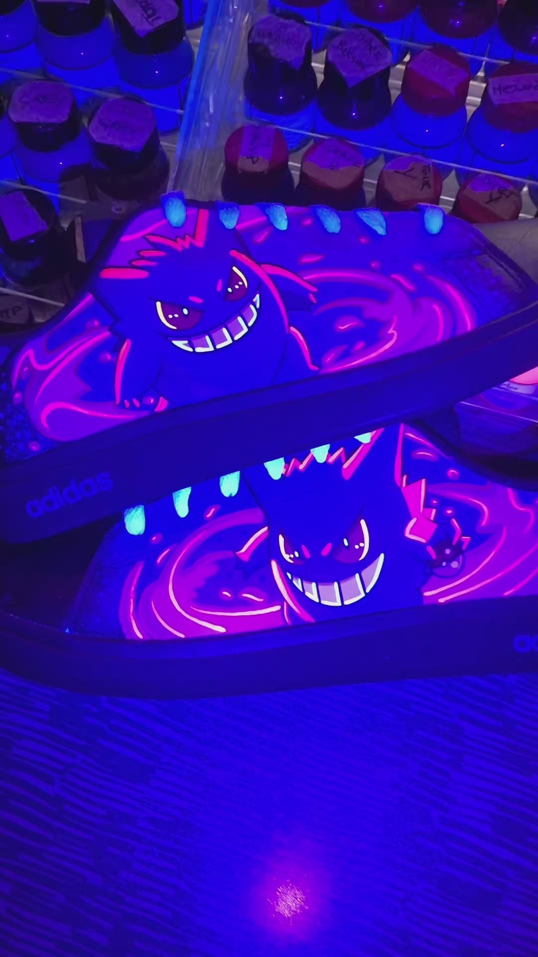 Sneakers a tema Gengar/Pokemon