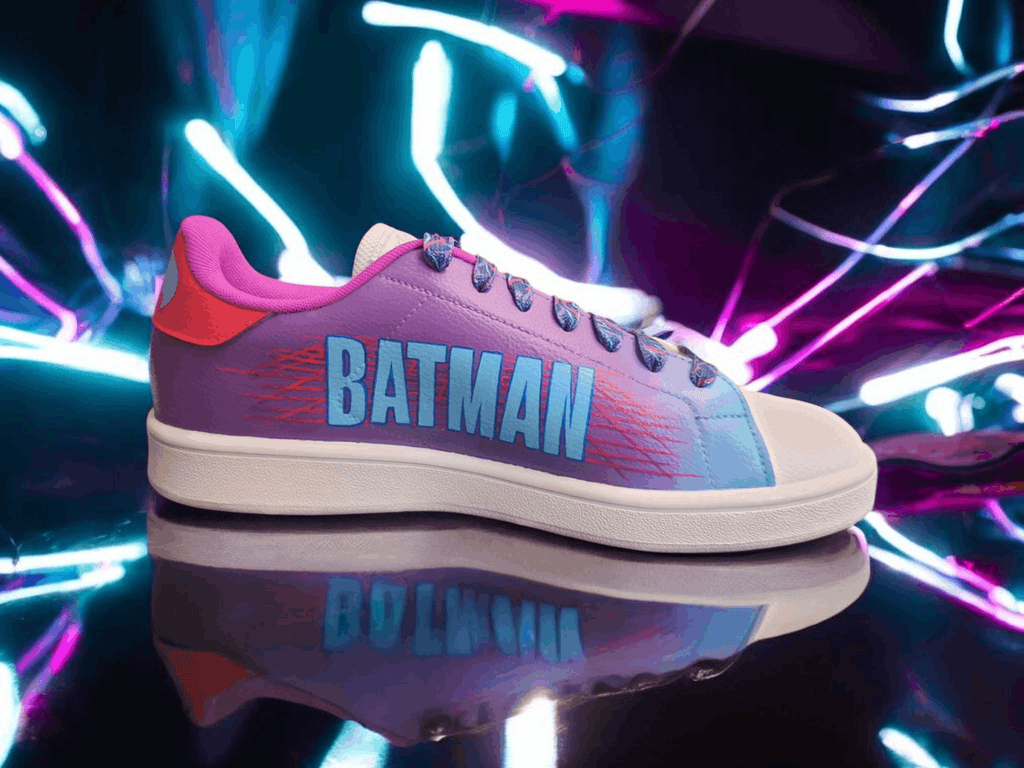Sneakers dipinte a mano — Batman Neon
