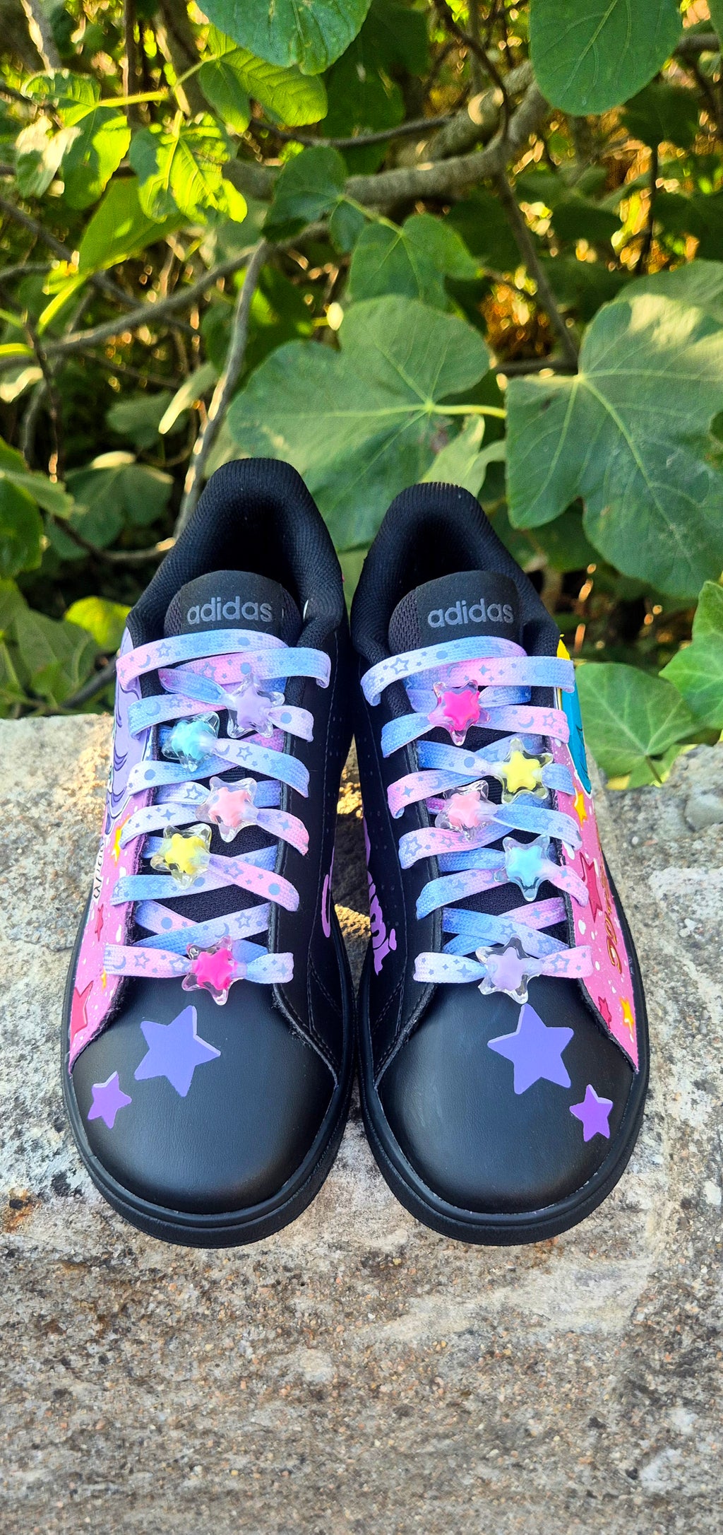 Sneakers Dipinte a Mano – Ispirate a Creamy Mami | Crazy Custom Art