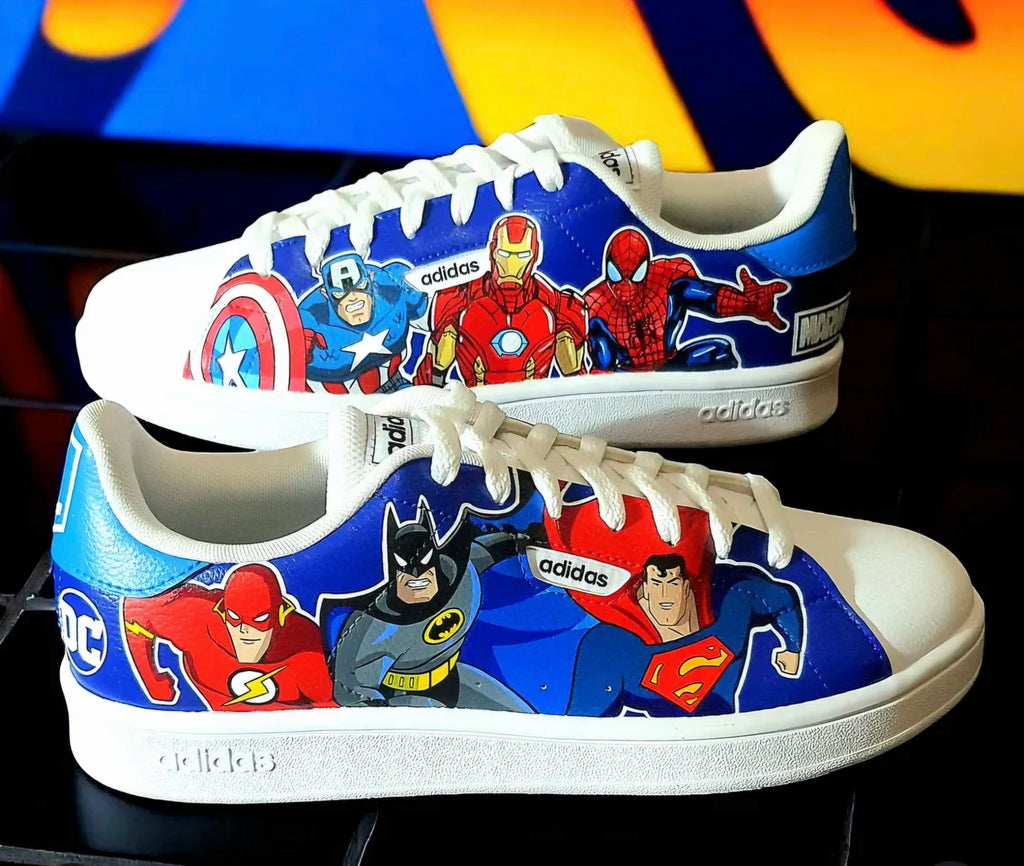 Sneakers dipinte a mano — Marvel & DC Superheroes