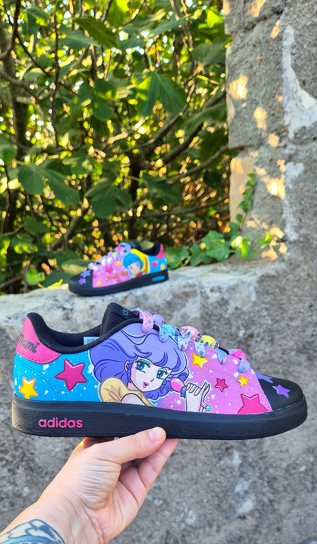 Sneakers Dipinte a Mano – Ispirate a Creamy Mami | Crazy Custom Art