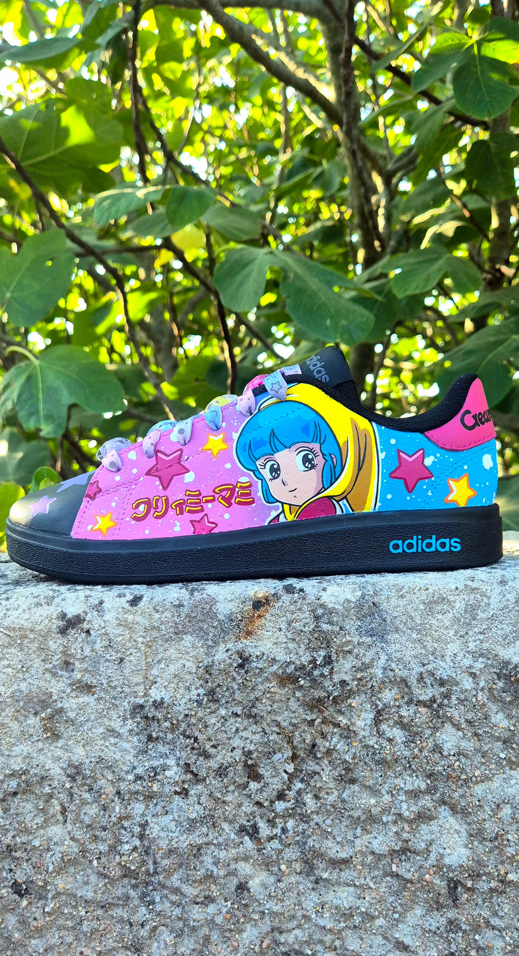 Sneakers Dipinte a Mano – Ispirate a Creamy Mami | Crazy Custom Art