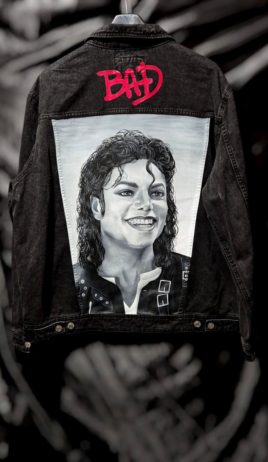 Giacca in Denim Dipinta a Mano – Tributo Michael Jackson