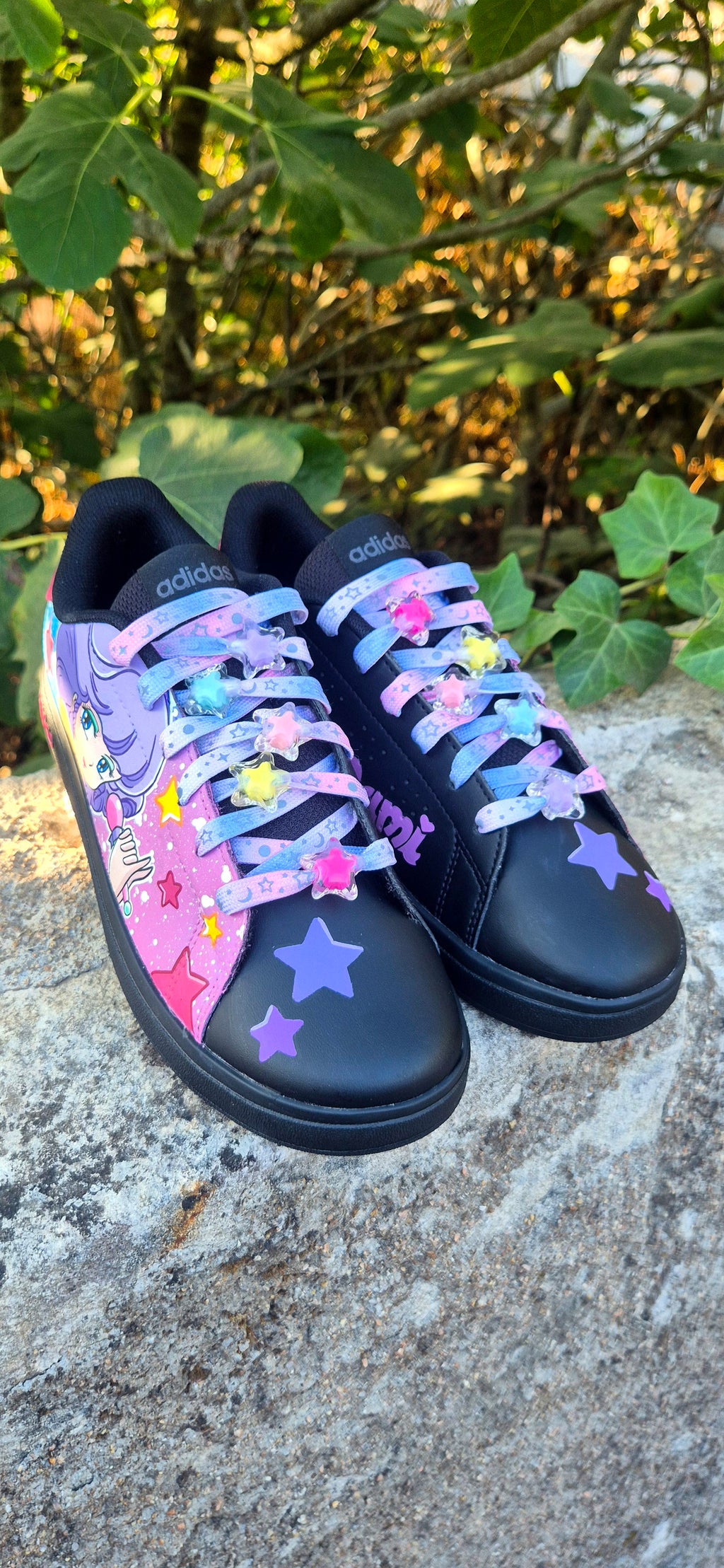 Sneakers Dipinte a Mano – Ispirate a Creamy Mami | Crazy Custom Art