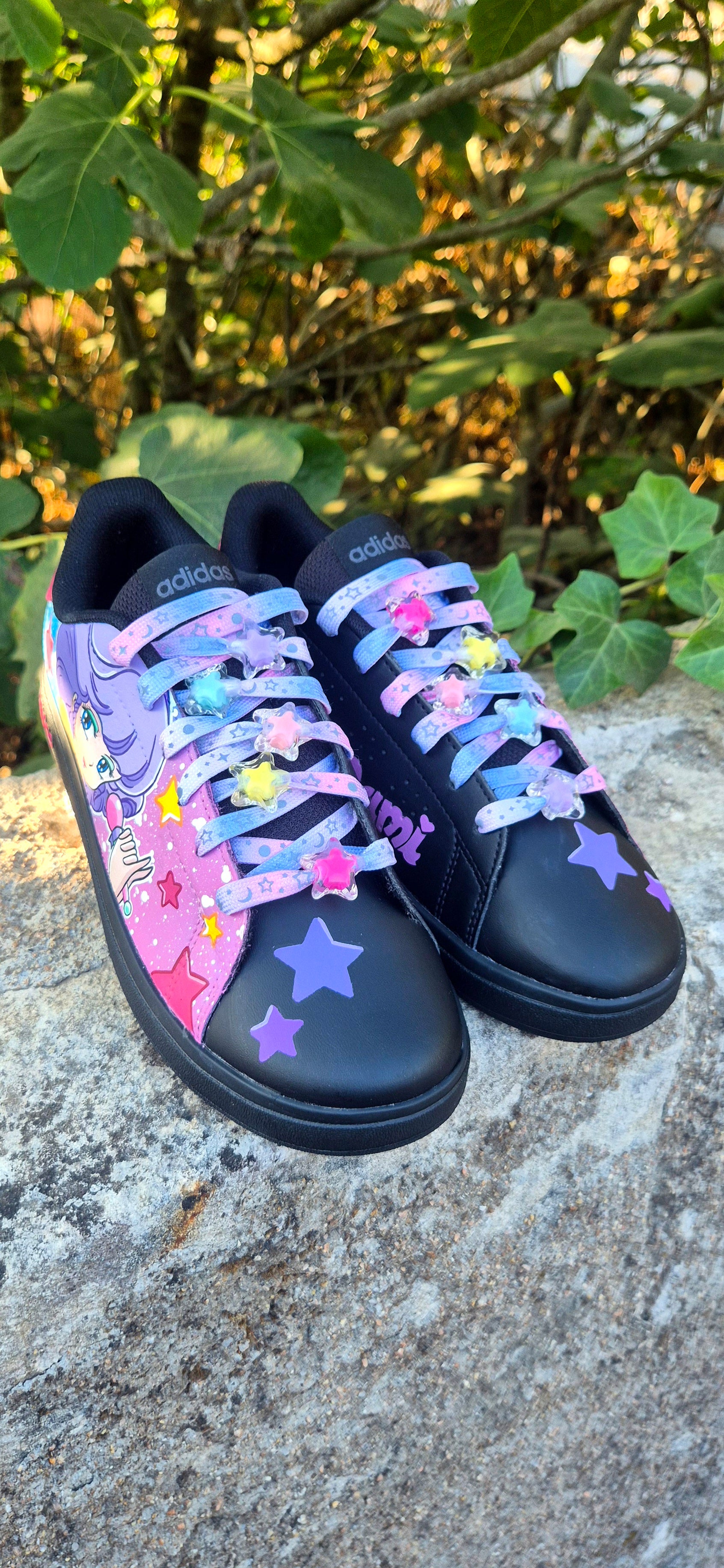 Sneakers Dipinte a Mano – Ispirate a Creamy Mami | Crazy Custom Art