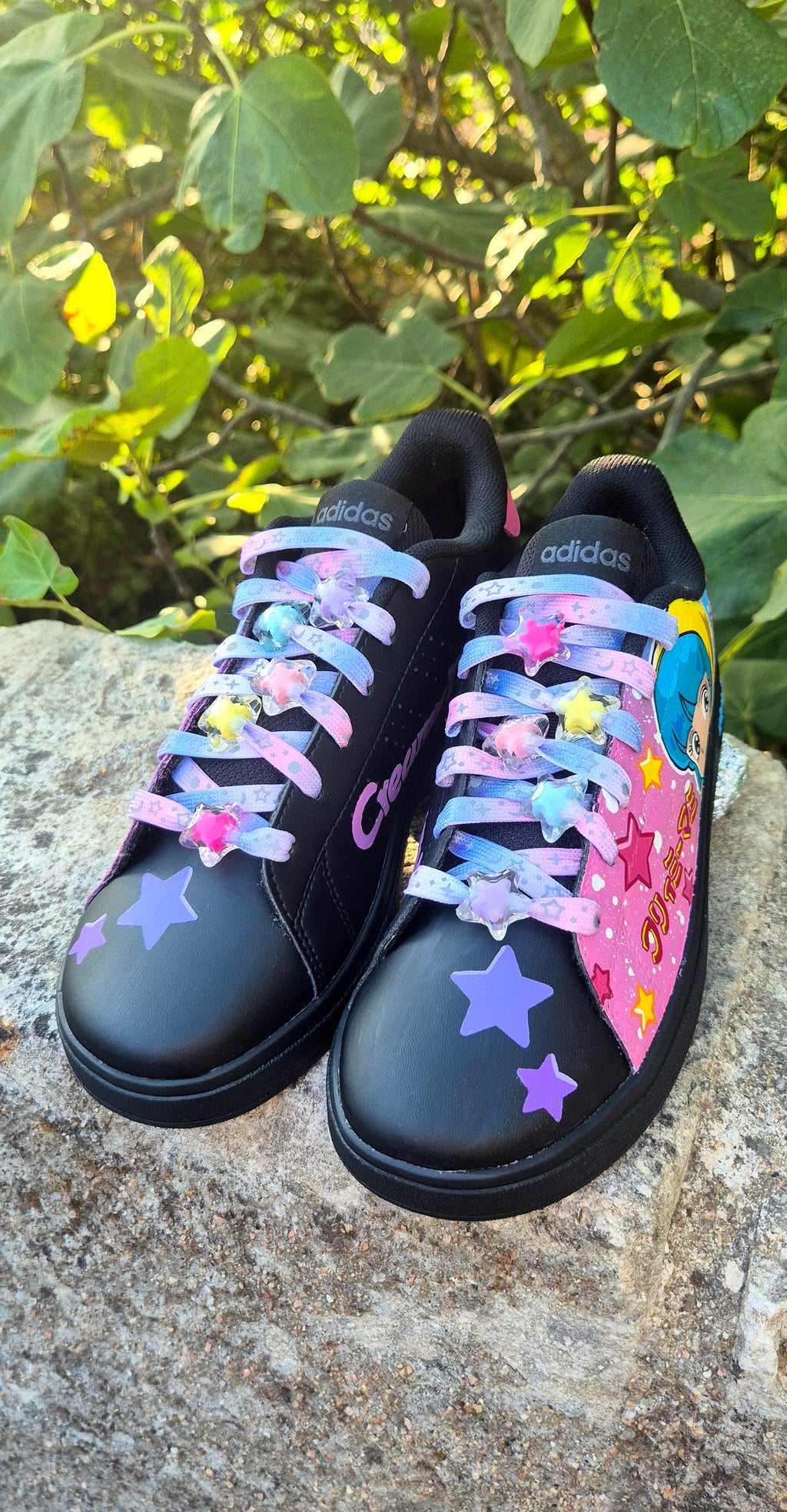 Sneakers Dipinte a Mano – Ispirate a Creamy Mami | Crazy Custom Art