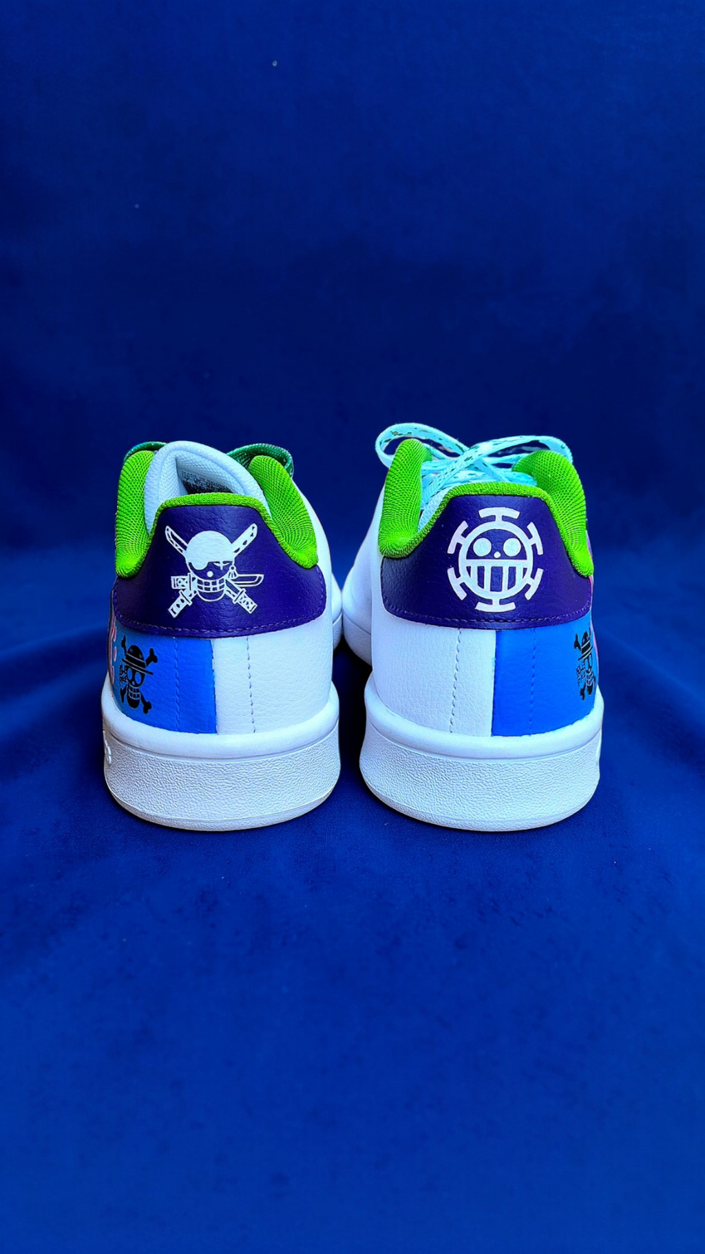 Sneakers dipinte a mano — Trafalgar Law & Roronoa Zoro