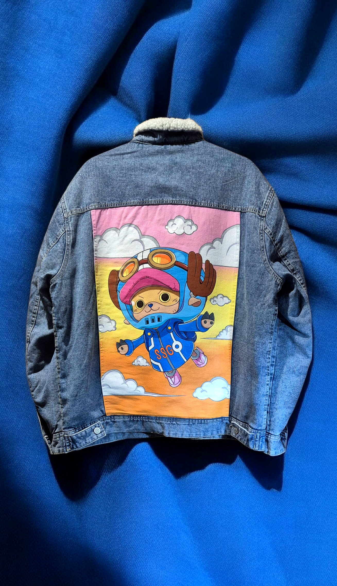 Giacca denim con pellicciotto dipinta a mano — Chopper Egghead